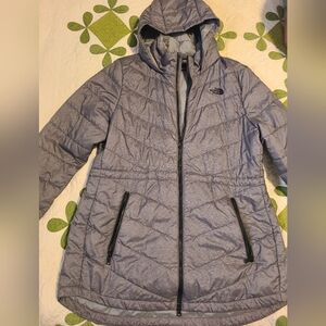 The North Face Women's Heather Gray Quilted Hooded Puffer Coat